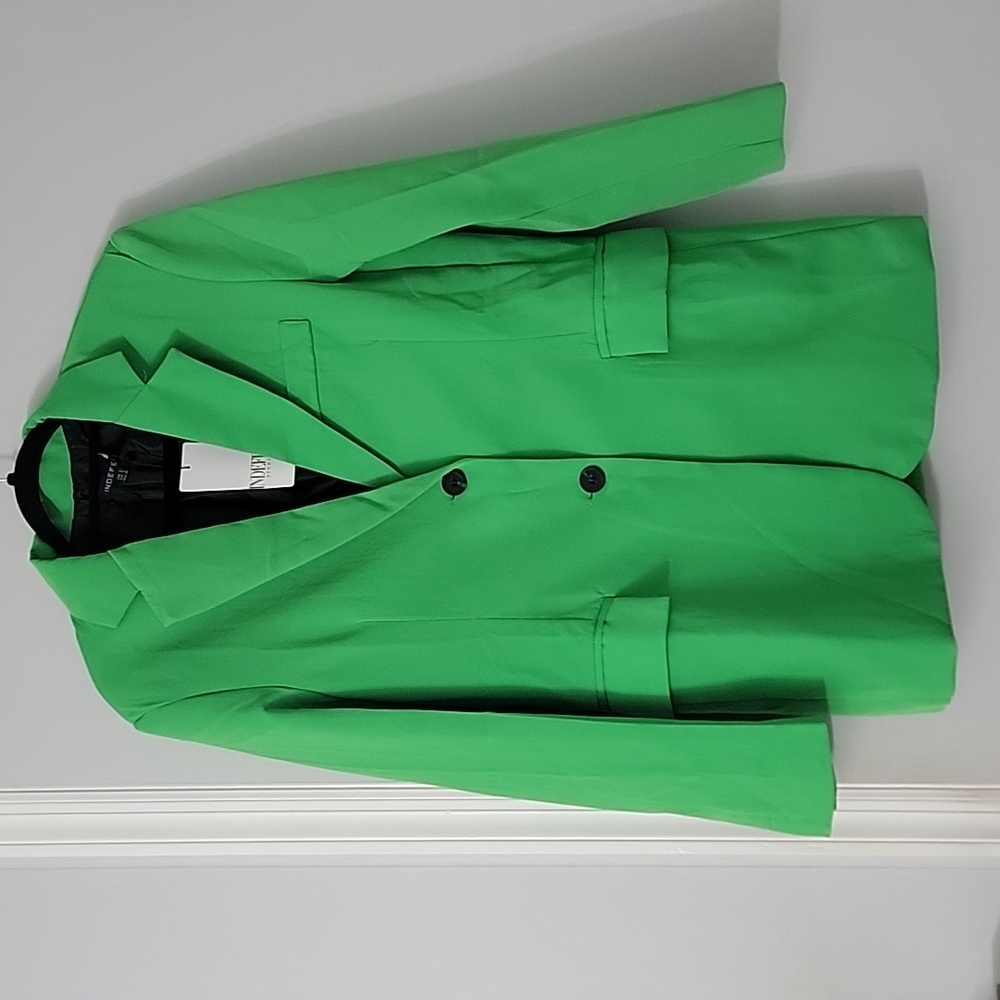 Green oversized blazer or blazer dress